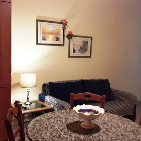 2 Bedroom With Large Share Terrace * Sliema